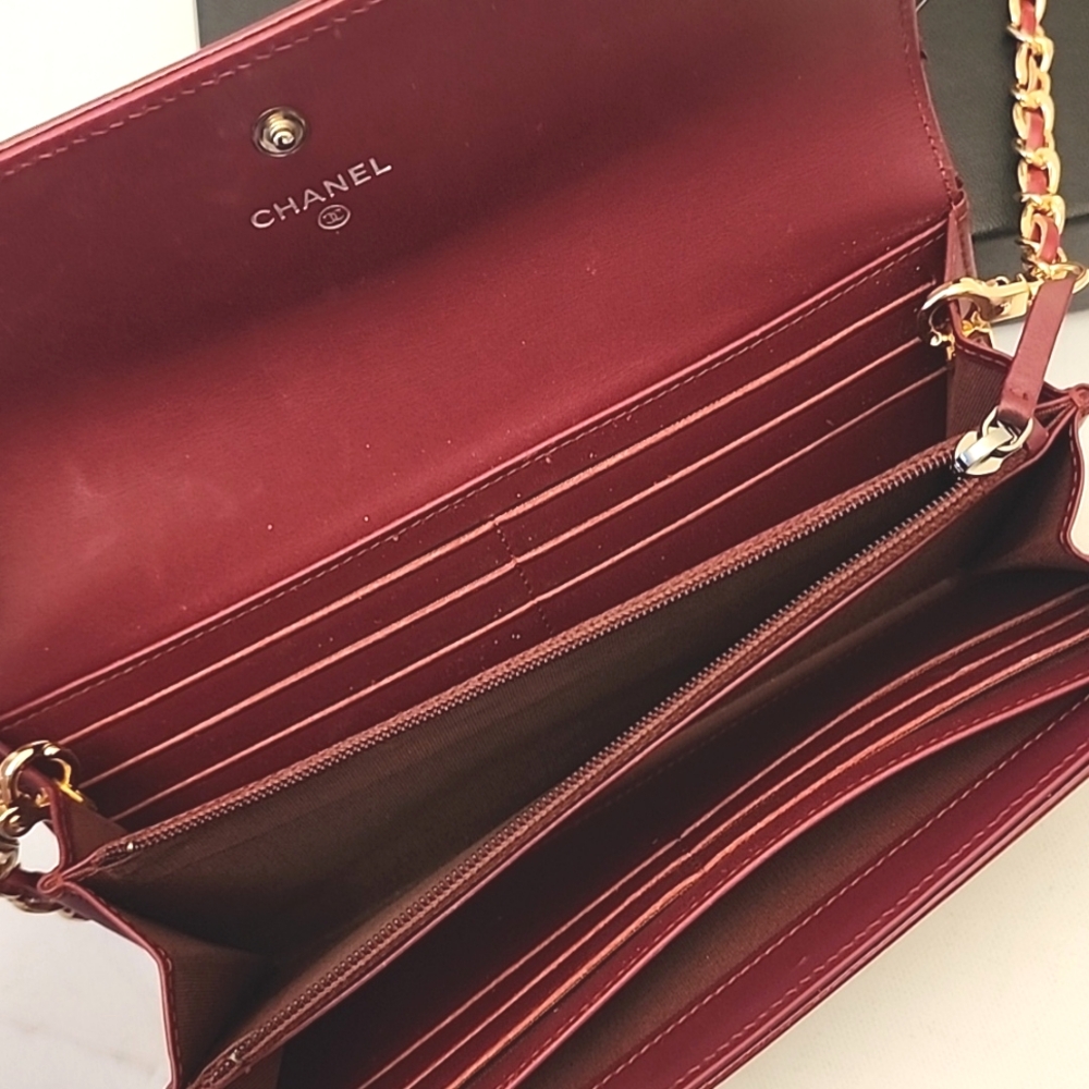 Chanel Continental CC Flap Wallet Purse Glazed Calfskin Entrupy COA Burgundy - Picture 4 of 16